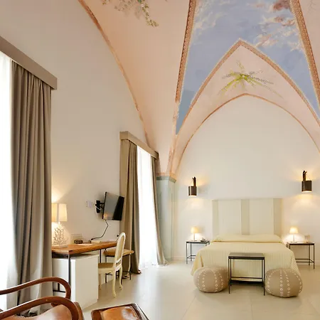 Relais Corte Palmieri & Il Chiostro - Residenza D'epoca Hotel 4*