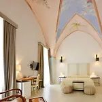 Relais Corte Palmieri & Il Chiostro - Residenza D'epoca Hotel 4*