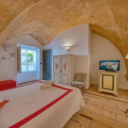 Hotell Relais Corte Palmieri & Il Chiostro - Residenza D'epoca 4*