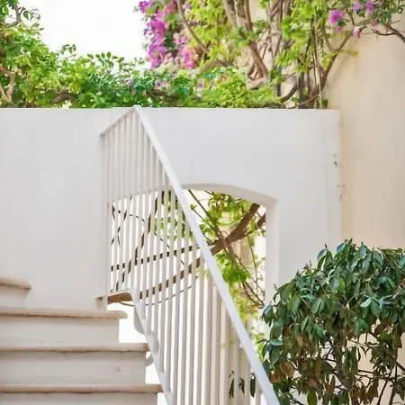 Relais Corte Palmieri & Il Chiostro - Residenza D'epoca 4*